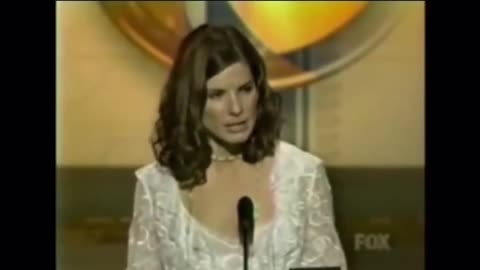 SANDRA BULLOCK - For Anybody with any doubts on Sandra & his Bullocks