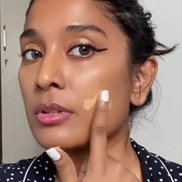 Best Dewy Skin foundation for Acne Prone Skin