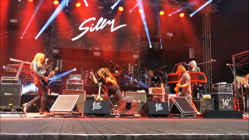 ROCKLEGENDEN - SILLY, JULIA NEIGEL - DRESDEN, Junge Garde, 21 05 2022