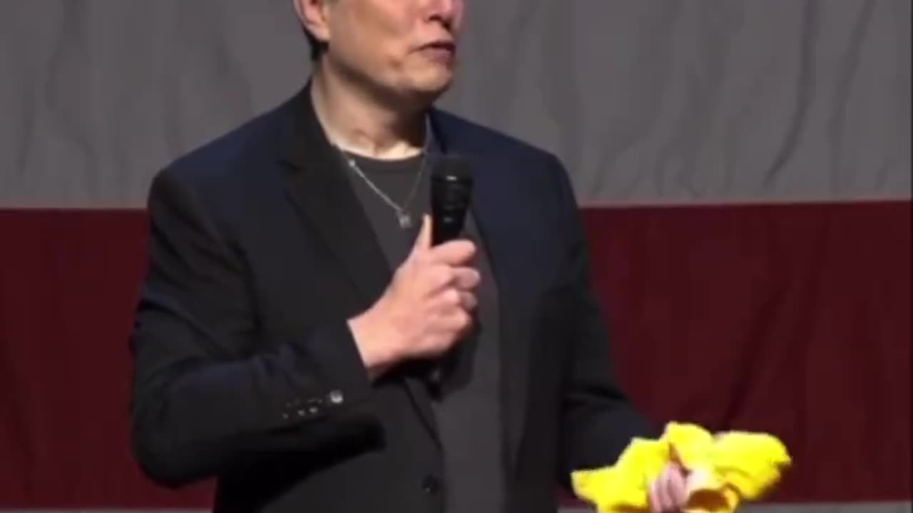 🚨 BOMBSHELL! Elon Musk Discusses a Hidden Brain Cancer Curing Drug 👀