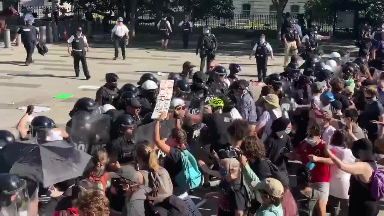 Lefties try to storm the WH May 2020