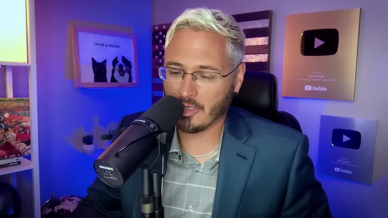 ‘UTTER COLLAPSE’_ Michael Moore DEMANDS Biden Step Aside _ The Kyle Kulinski Show