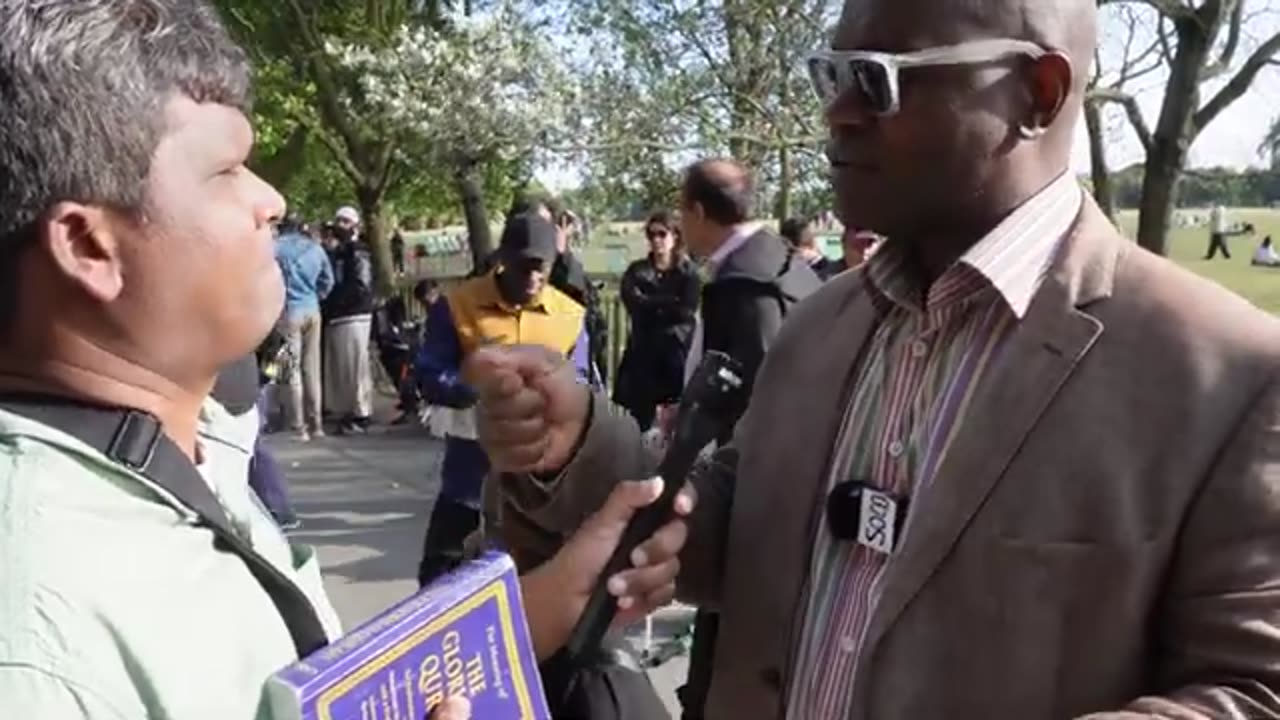 Islamic Sympathiser Learns Islam is Spread By Violence _ Arul Velusamy _ Speaker