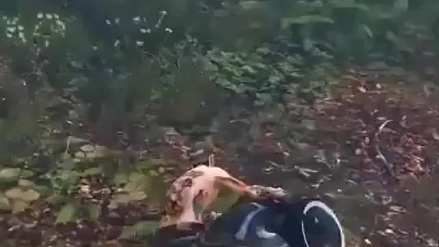 How to climb a tree in GTA 5