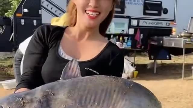 Amazing fishing.Short #14