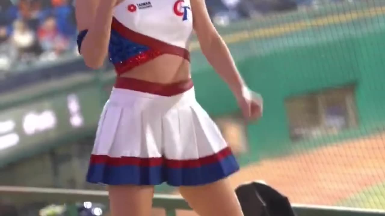 #BaseballLeagueCheerleader