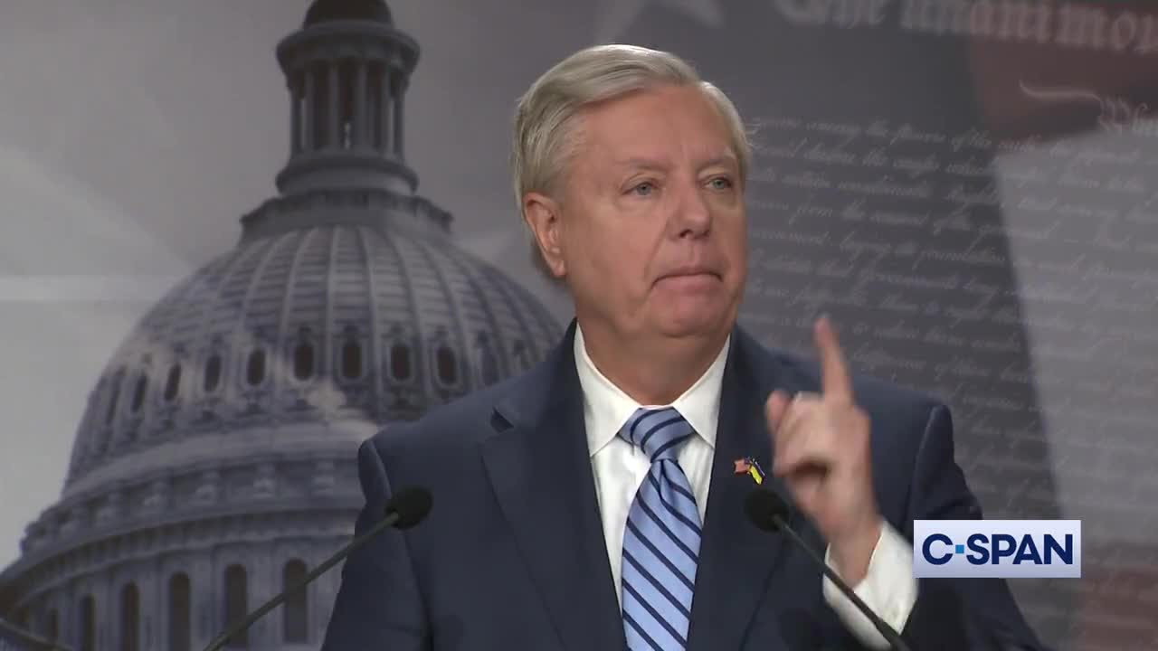 Lindsey Graham UNLOADS on 'War Criminal' Vladimir putin