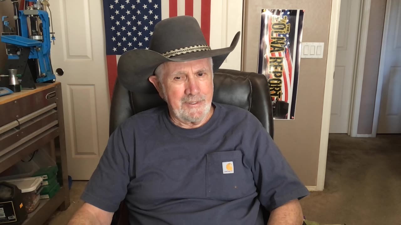 David Packman 2015, Barack Obama Is A"Homosexual Muslim Married To A Man,"Big Mike"!