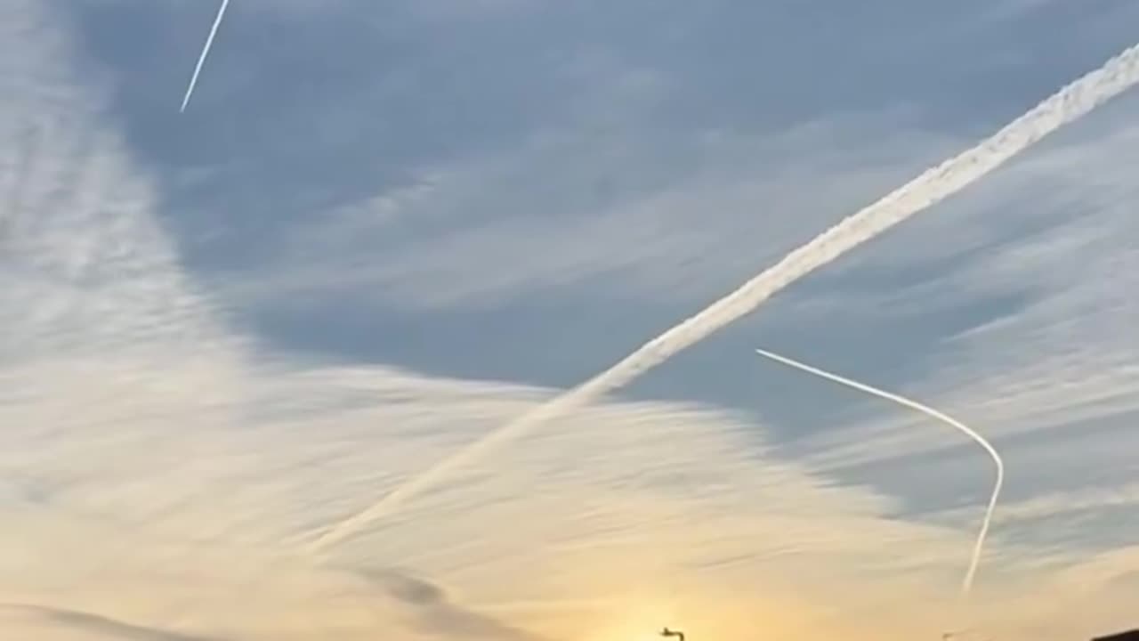 Chemtrails Over Essex, UK September 16th, 2024