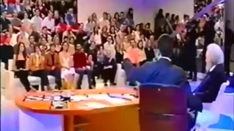Stretta di mano e segnali segreti nella massoneria: parlano dei massoni