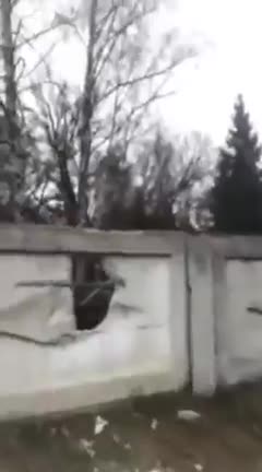 In Kharkov, under fire, "Grad" hit the cemetery