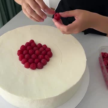 Торт ПТИЧЬЕ МОЛОКО🐣Дизайн в стиле итальянского пирога🍓сохраняй рецепт