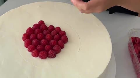 Торт ПТИЧЬЕ МОЛОКО🐣Дизайн в стиле итальянского пирога🍓сохраняй рецепт