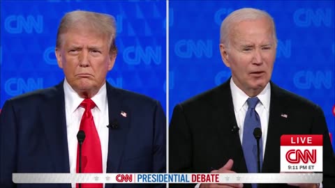 CROOKED JOE BIDEN IS MELTING DOWN IN REAL TIME!
