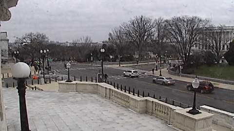 5144CHOB02RotundaExitExterior_2021-01-06_09h20min00s633ms.mp4