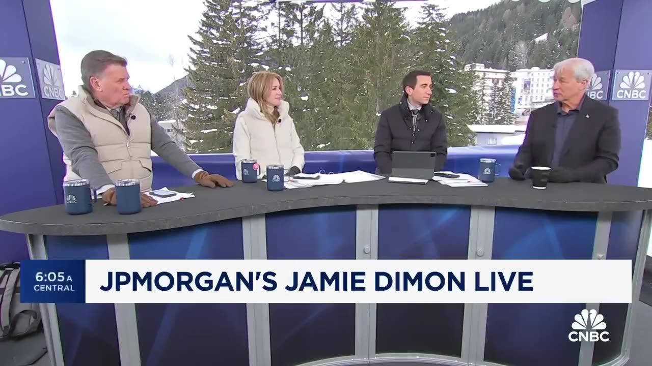 Jamie Dimon says 'super liberal friends' think illegals are a problem