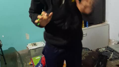 My friend's funny dance😃🤣🤣😂