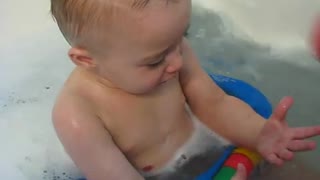 Baby Matthew Afraid of Bubbles (watch till the end)