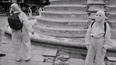 Rassemblement_Les_Masques_Blancs_Paris_26_juin_action_Die_Dead_musique noir et blanc.