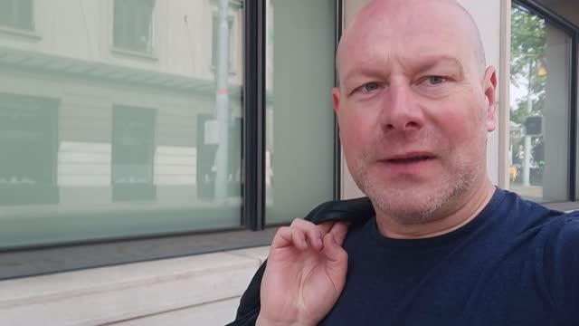 Svájci csapatás 84 - a genfi bank