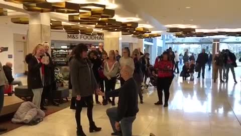 Flashmob Wedding proposal