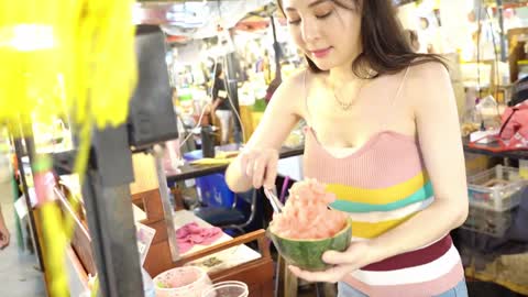 Beautiful Lady Street Food in Thailand| Bangkok Street Food