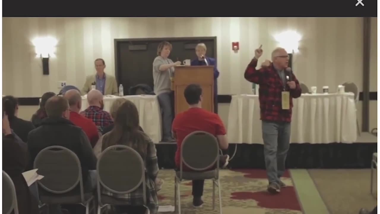 Tim Walz Lied About Holding Guns In War