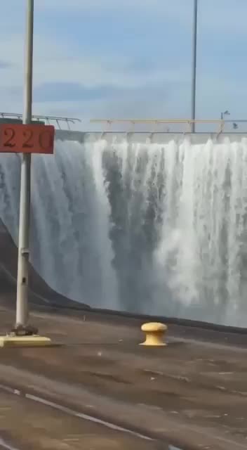¿Qué pasó en el Canal de Panamá? Investigan desbordamiento
