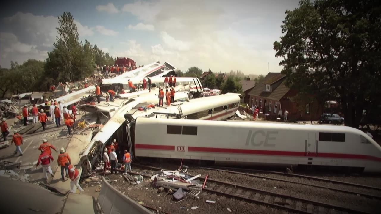 The Cost of Comfort: The Eschede Train Disaster 1998 | Plainly Difficult Documentary