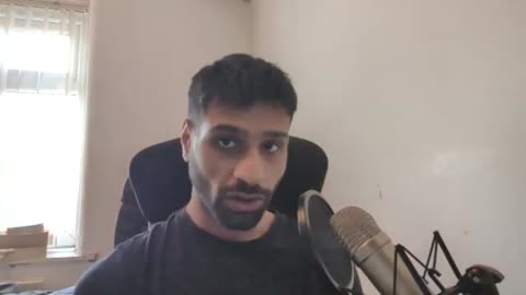 Paki neet-incel aka KingLuffy / Man Interrupted ranting