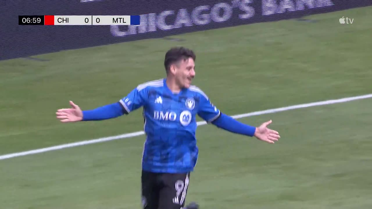 MLS Live Goal: M. Cóccaro vs. CHI, 8'