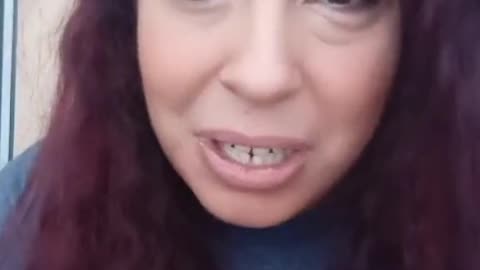 "Che diavolo avete messo in questo vaccino?!"