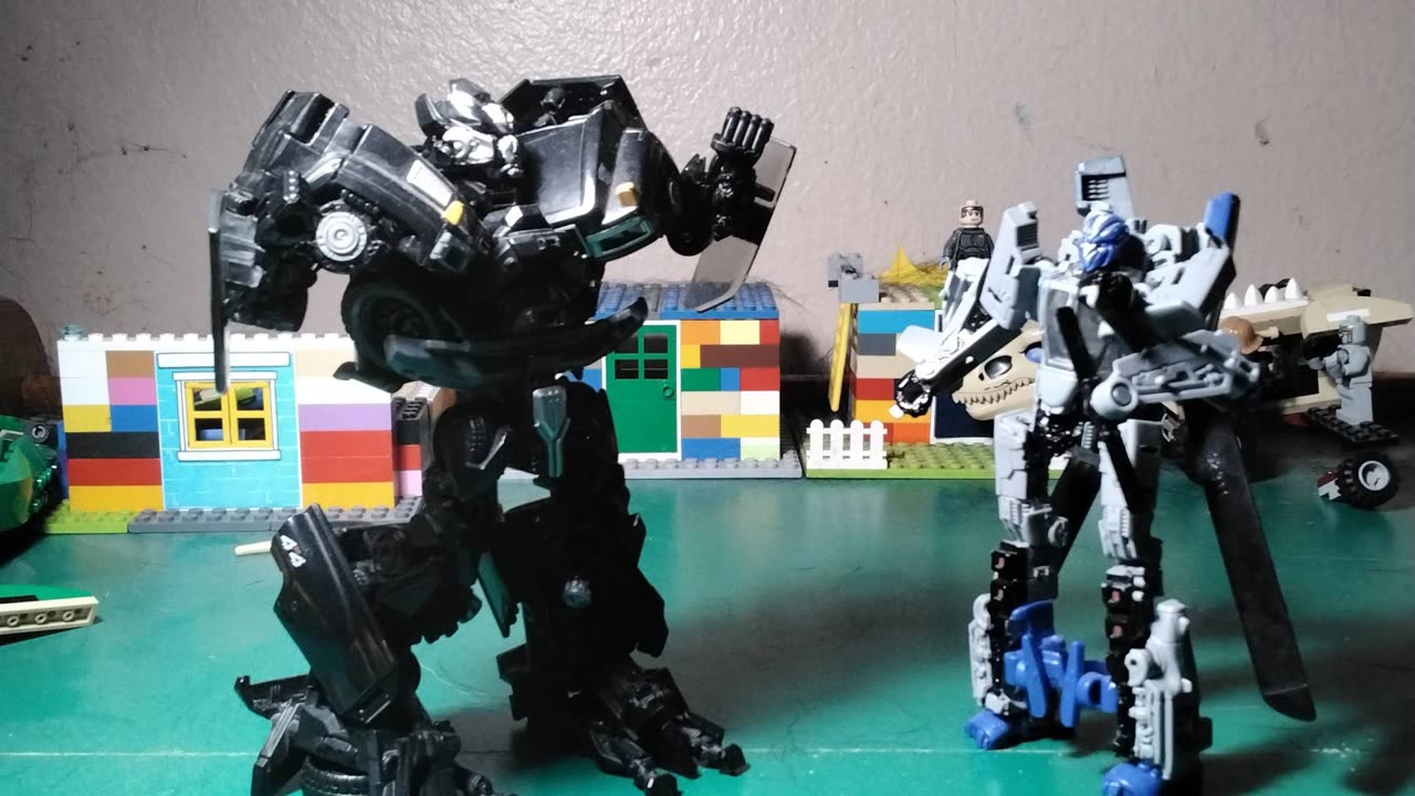 Ironhide versus dropkick