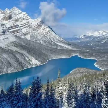 Being alone in nature is also a special exposing of feeling