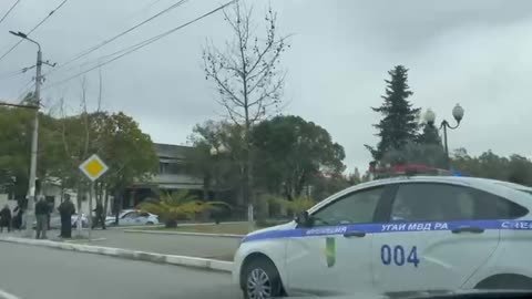 В Сухуми усилена охрана по периметру дворца Аслана Бжания