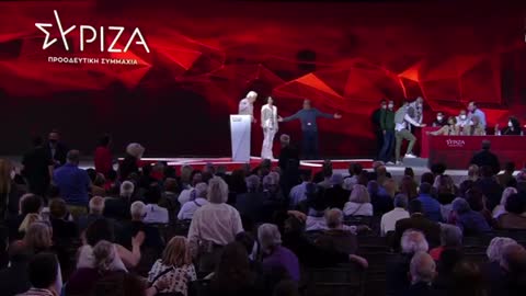 Συνέδριο ΣΥΡΙΖΑ: Ένταση με Δρίτσα - Αποβλήθηκε σύνεδρος