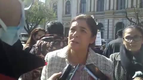 Dra explica los peligros de la inyección