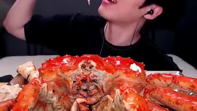 King 🦀 eiting