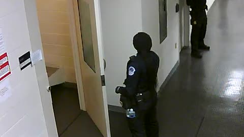 1665HQOB02PrisonerProcessingCell_2021-01-06_18h20min01s720ms.mp4