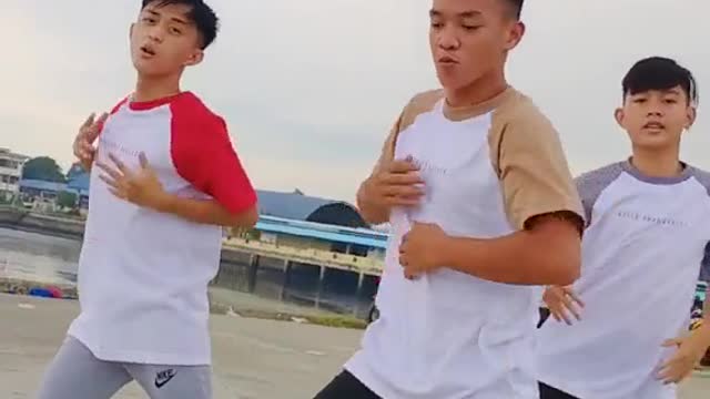 Compilation of Japanese youth tweaking