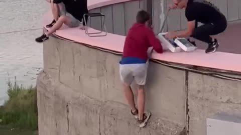 Would you help?! If Yes, like and subscribe😇