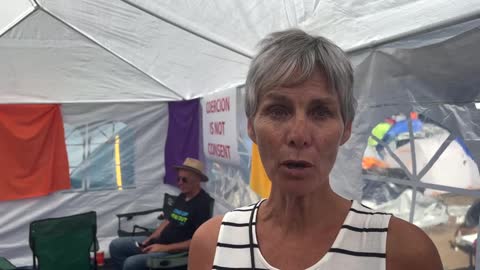 Health Forum NZ Lynda Wharton Interview at Parliament Protest (17 Feb, 2022)