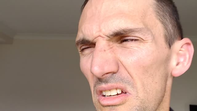 Episode Funny Humour 7 - Kids getting jabbed in schools
