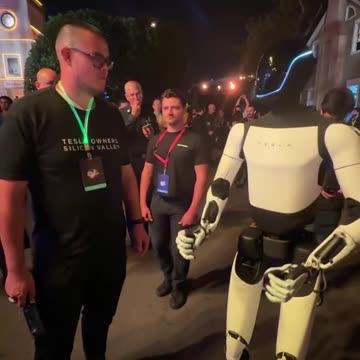 Tesla AI Optimus robot reveals hardest part about being a machine
