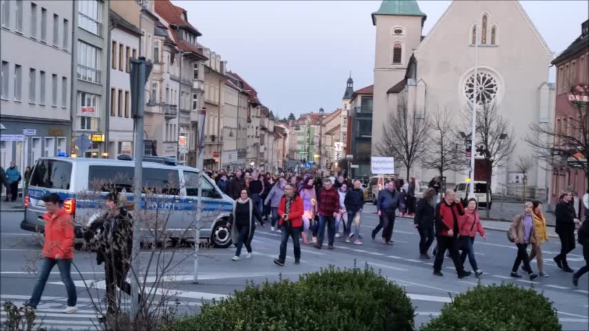 60. MAHNWACHE - BAUTZEN, 28 03 2022 - START und ANKUNFT AUFZUG, Spaziergang