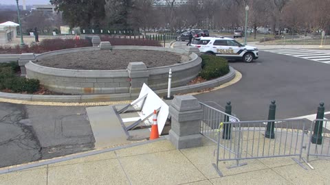 7214USCG00SenatePlazaOutbound_2021-01-06_11h20min00s580ms.mp4