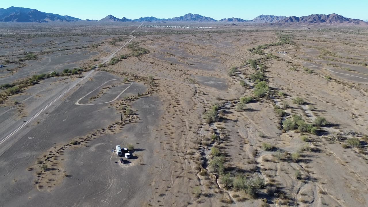 Quartzsite Road Runner Camping area