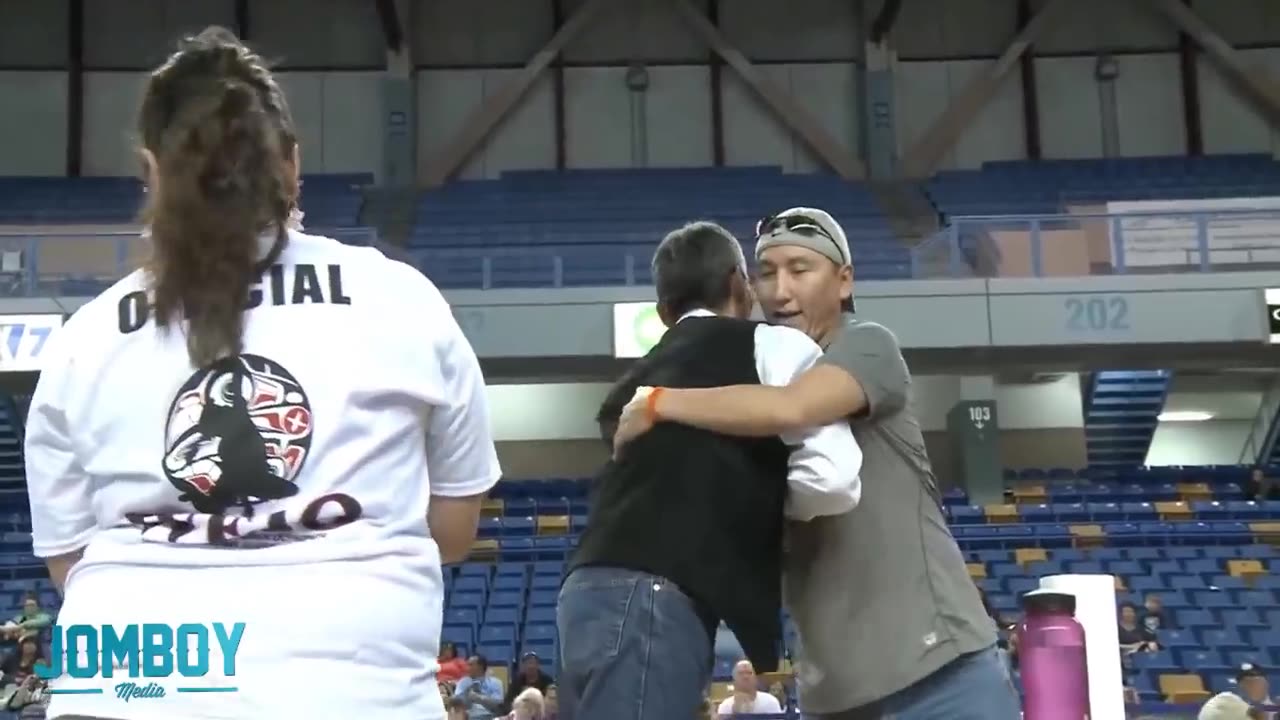 "Analyzing the Dominance: Stone Cold Killer's Effortless Victory in the 2012 Ear Pulling Contest"