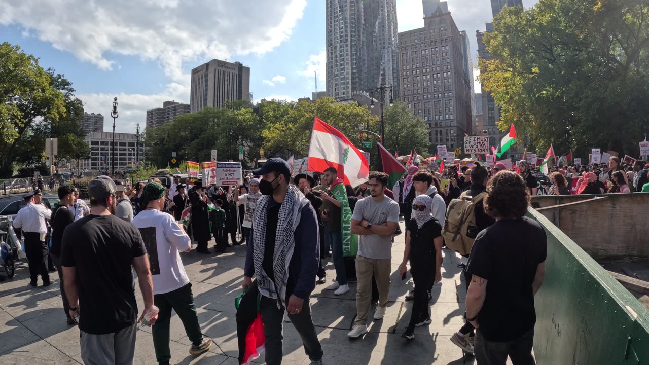 Rabbi Dovid Feldman at the "FLOOD New York City FOR PALESTINE."