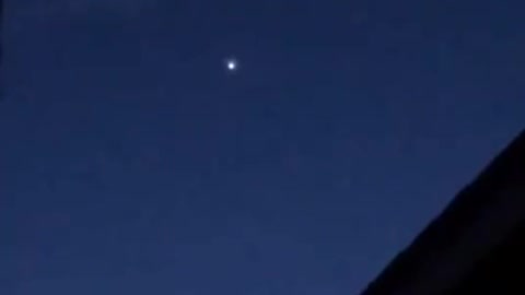 UFO’s CHARIOTS OF GOD ANGELS MOVING SEPARATING AWAY🕎Wisdom of Solomon 5:2 “BEAMED UP INTO CHARIOTS”